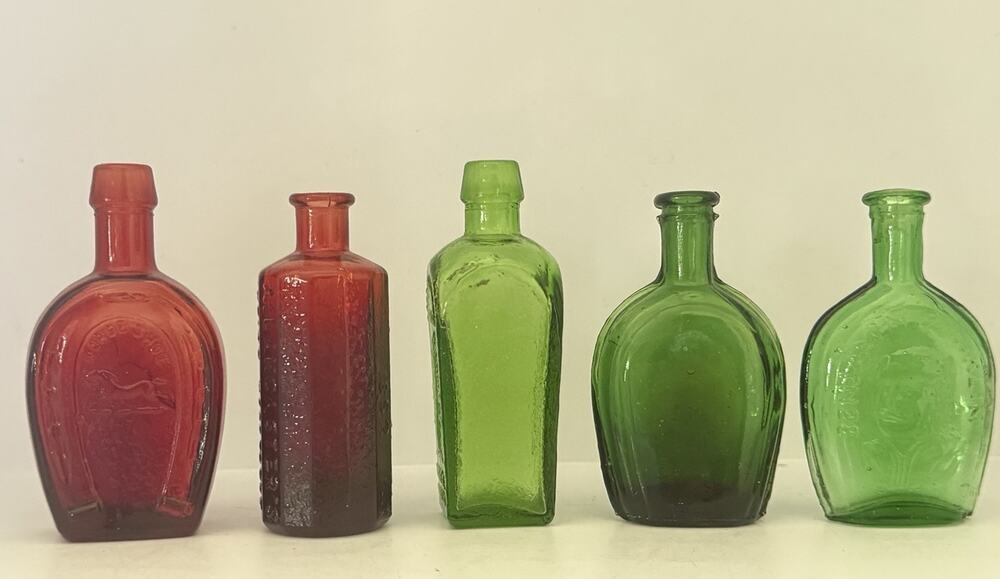 Lot of 5 Vintage Wheaton Miniature Glass Bottles in Red And Green 1970’s